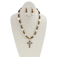 Point of Pride - Necklace