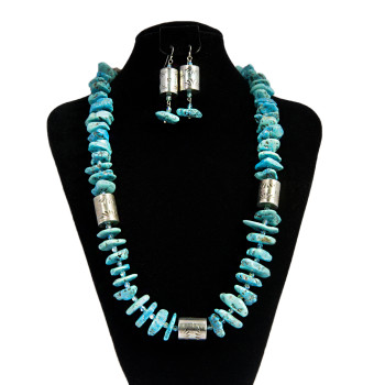 Surrounding Joy - Necklace